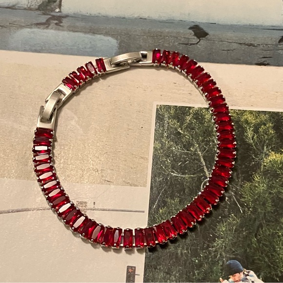 Jewelry - Elegant Red Cubic Gemstone Tennis Style Silver Stainless Bracelet NEW Unisex